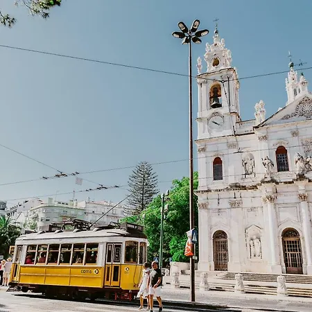 A Casa Do Jardim A Estrela Ii * ליסבון